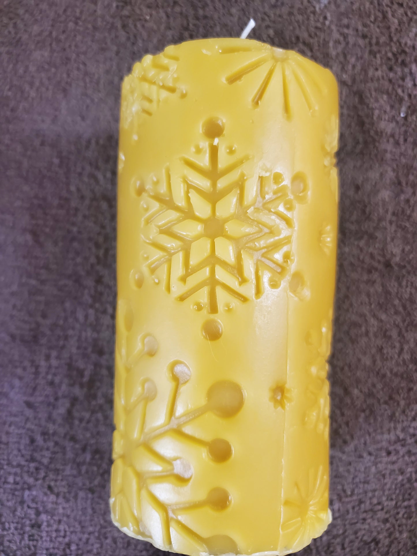 Snow Flake Candle (6" Tall by 3" Wide)