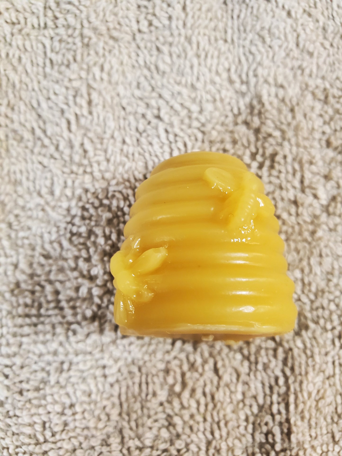 Mini Beehive (1.5" Tall by 1"Wide)